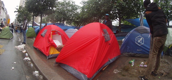 camp migrants Jardin d'Eole