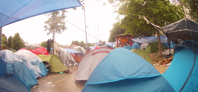 camp migrants Jardin d'Eole