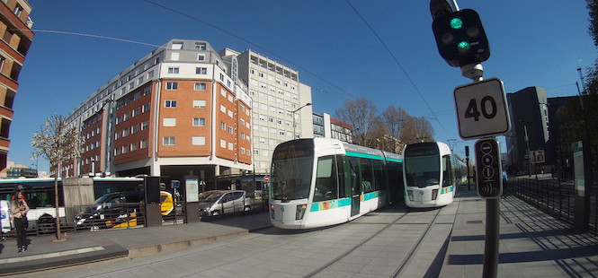 Paris tram