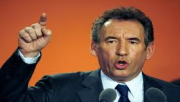 François Bayrou, référendum, élection présidentielle