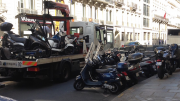 Stationnement, motos, municipales