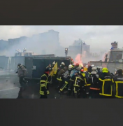 Manifestation, pompiersencolère, repression, prime de feu