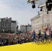 Tour de France, calendrier, Giro, Vuelta, ''Monuments