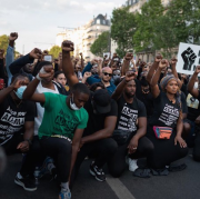 Adama, République, manifestation