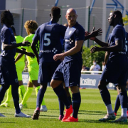 Foot, Paris FC, Barhein, capital, Ferracci