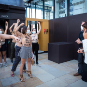Femen, muséedOrsay, seinsnus