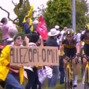 TourdeFrance, accident, spectatrice, chute, arrêtée