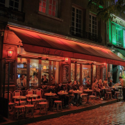 voiture, terrasse, Paris, mort, blessés