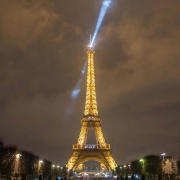 Tour Eiffel, scintillement, feux, énergie
