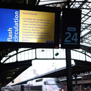 Gare de l'Est, vandalisme, câbles, essence