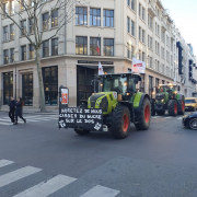 agriculteurs, Paris, tracteurs, bouchons