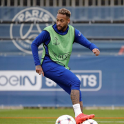 Neylarn cheville, PSG, opération