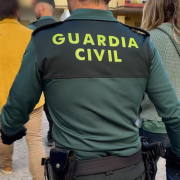 sacrifice, Guardia civil, Carcans, musiciens, ukulélé