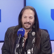 Francis Lalanne, artiste, engagé, dégagé, inéligible, élections