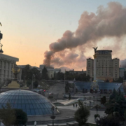 kiev, Ukraine, siège, gouvernement, Russie, bombardé