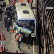 Accident, tunnel, Manche, bus, train