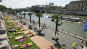 paris plages, réduit de moitié